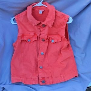 1990s-esque C EST. 1946 VEST